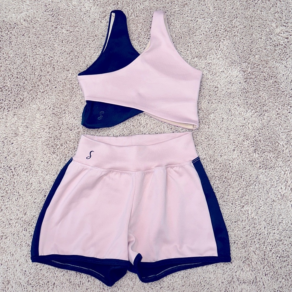 Soel Dancewear Child Size S (6-7) Summit Top and Bottoms Set